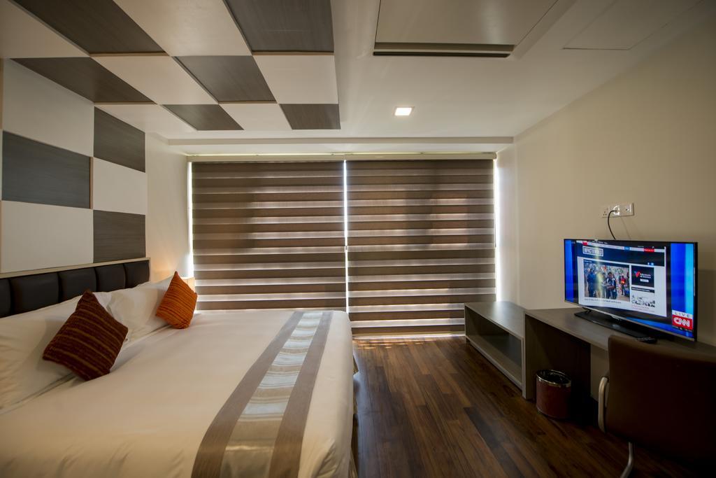 Hotel Parami Yangon Exteriör bild